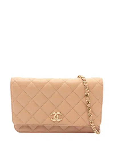 Pre-owned Chanel 2021-2026 Cc Quilted Caviar Wallet On Chain Crossbody Bag In Neutral