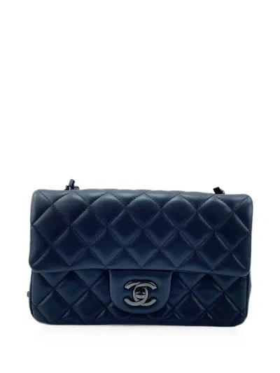 Pre-owned Chanel 2021-2026 Matelassé Leather Shoulder Bag In Black