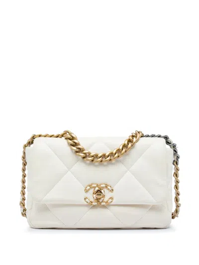 Pre-owned Chanel 2021-2026 Medium Lambskin 19 Flap Satchel In White