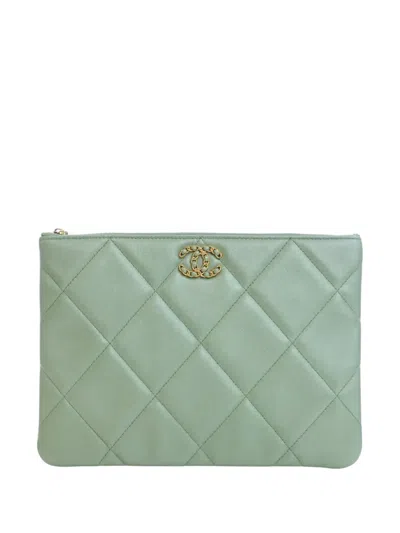 Pre-owned Chanel 2021-2026 Medium Quilted Lambskin 19 O Case Clutch Bag In Green