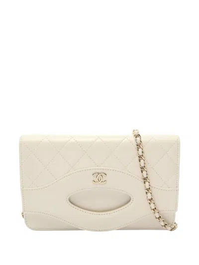 Pre-owned Chanel 2021-2026 Quilted Lambskin  31 Wallet On Chain Crossbody Bag In White