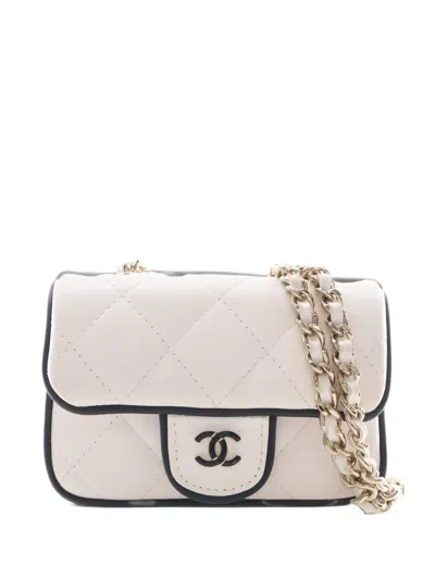 Pre-owned Chanel 2021-2026 Quilted Lambskin Resin Cc Flap Clutch With Chain Crossbody Bag In White