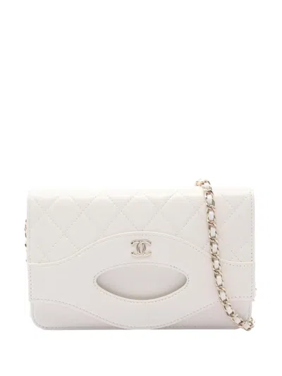 Pre-owned Chanel 2021-2026 Quilted Shiny Lambskin 31 Wallet On Chain Crossbody Bag In White