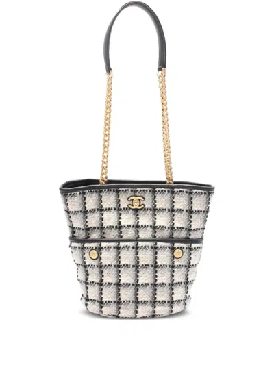 Pre-owned Chanel 2021s Coco Mark Tweed Shoulder Bag
