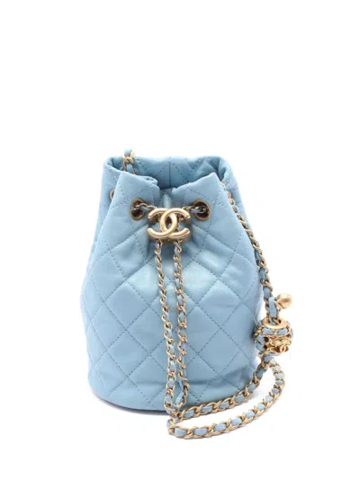 Pre-owned Chanel 2021s Interlocking Cc-logo Bucket Bag