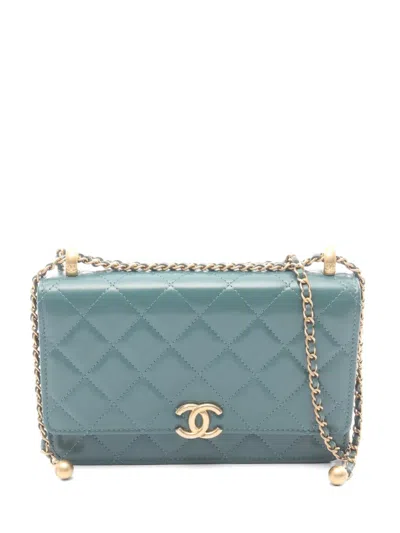 Pre-owned Chanel 2021s Matelassé Chain Wallet In Green
