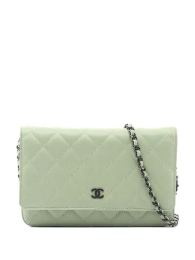 Pre-owned Chanel 2021s Matelassé Chain Wallet In Green