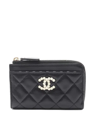 Pre-owned Chanel 2021s Matelassé Pearl-embellished Card Case In Black