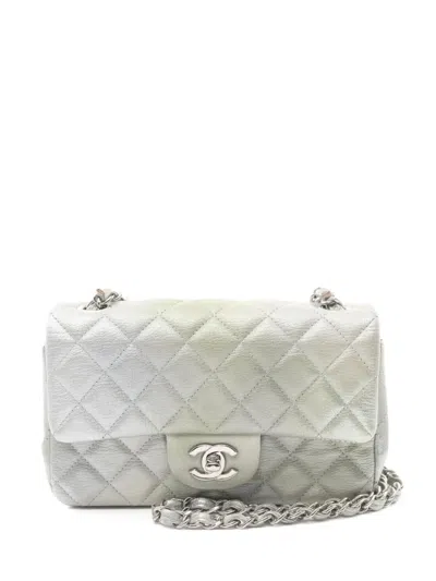 Pre-owned Chanel 2021s Mini Classic Flap Shoulder Bag In White