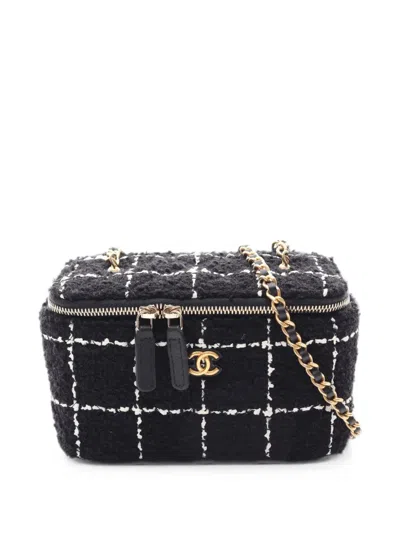Chanel 2021s Vanity Tweed Shoulder Bag In Black