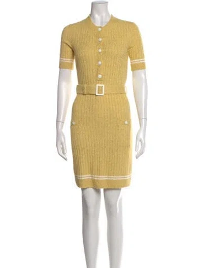 Pre-owned Chanel 2022 Crew Neck Sweater In Yellow