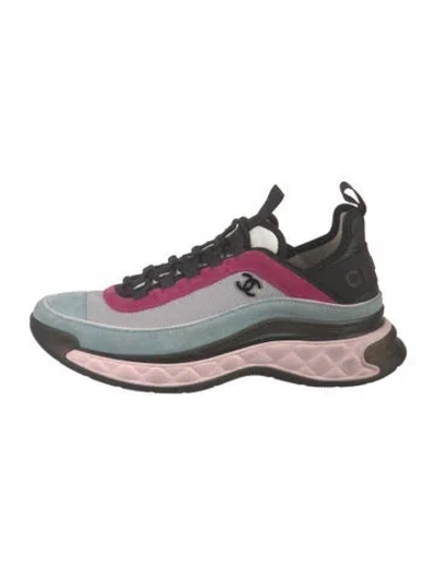 Pre-owned Chanel 2022 Interlocking Cc Logo Athletic Sneakers In Blue/pink