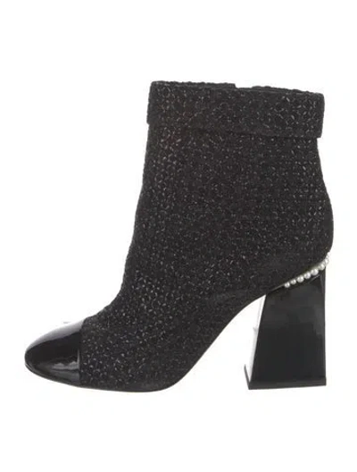 Pre-owned Chanel 2022 Interlocking Cc Logo Boots In Black