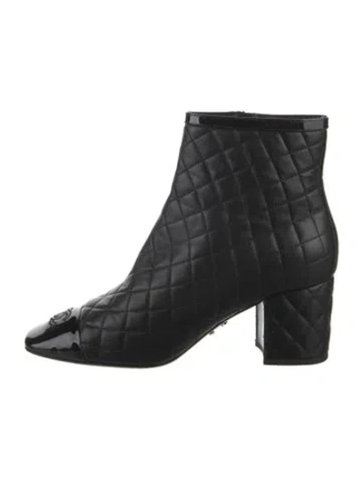 Pre-owned Chanel 2022 Interlocking Cc Logo Boots In Black
