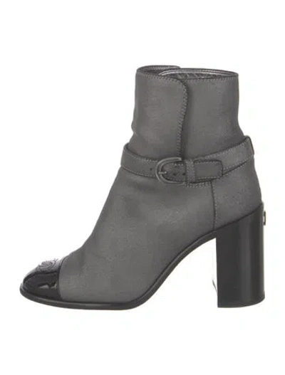 Pre-owned Chanel 2022 Interlocking Cc Logo Boots In Gray