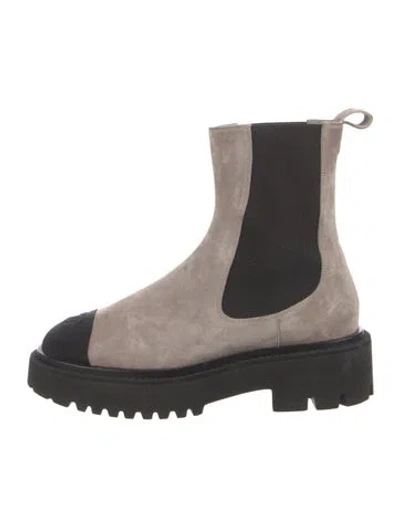 Pre-owned Chanel 2022 Interlocking Cc Logo Boots In Gray