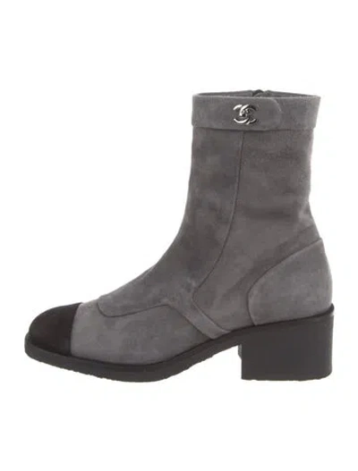 Pre-owned Chanel 2022 Interlocking Cc Logo Boots In Grey