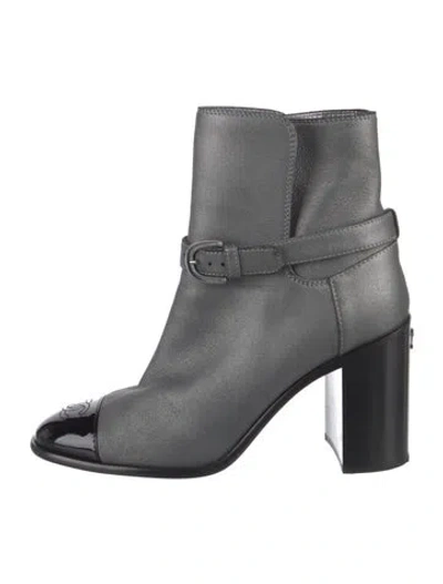 Pre-owned Chanel 2022 Interlocking Cc Logo Boots In Multi