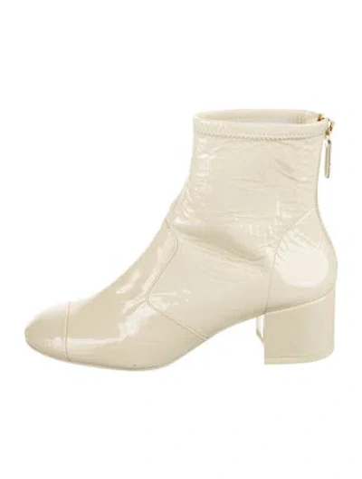 Pre-owned Chanel 2022 Interlocking Cc Logo Boots In White