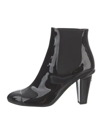Pre-owned Chanel 2022 Interlocking Cc Logo Chelsea Boots In Black