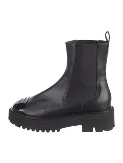 Pre-owned Chanel 2022 Interlocking Cc Logo Chelsea Boots In Black