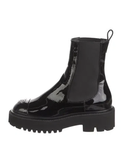 Pre-owned Chanel 2022 Interlocking Cc Logo Chelsea Boots In Black