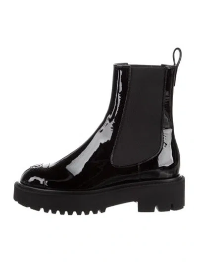 Pre-owned Chanel 2022 Interlocking Cc Logo Chelsea Boots In Black