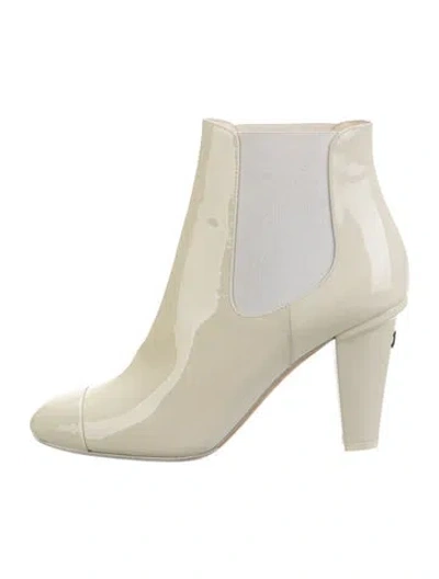 Pre-owned Chanel 2022 Interlocking Cc Logo Chelsea Boots In Neutral