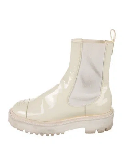Pre-owned Chanel 2022 Interlocking Cc Logo Chelsea Boots In Neutrals