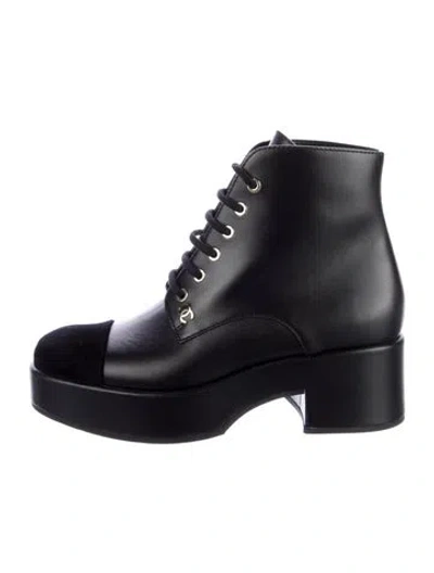 Pre-owned Chanel 2022 Interlocking Cc Logo Combat Boots In Black