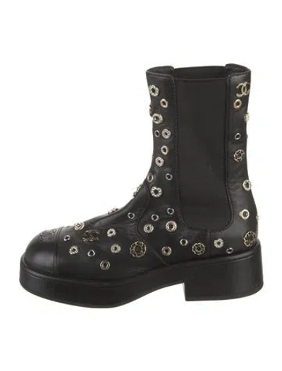 Pre-owned Chanel 2022 Interlocking Cc Logo Combat Boots In Black