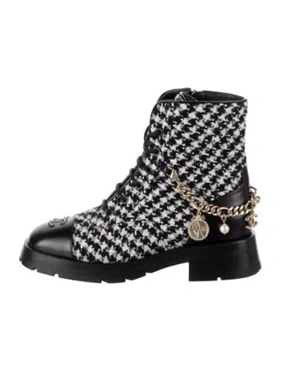 Pre-owned Chanel 2022 Interlocking Cc Logo Combat Boots In Black