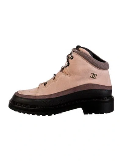 Pre-owned Chanel 2022 Interlocking Cc Logo Combat Boots In Pink