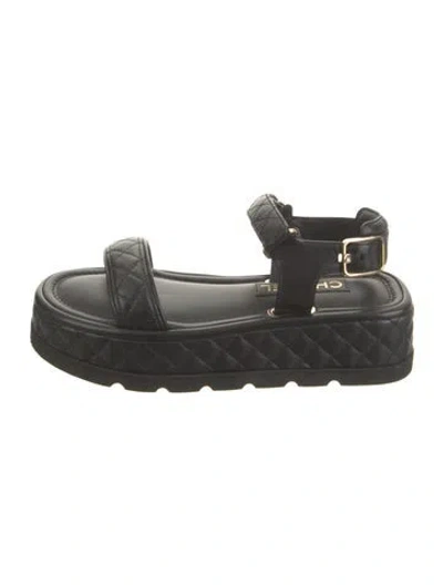 Pre-owned Chanel 2022 Interlocking Cc Logo Espadrilles In Black