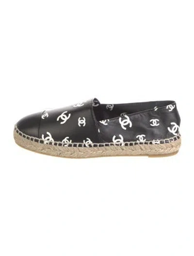 Pre-owned Chanel 2022 Interlocking Cc Logo Espadrilles In Black