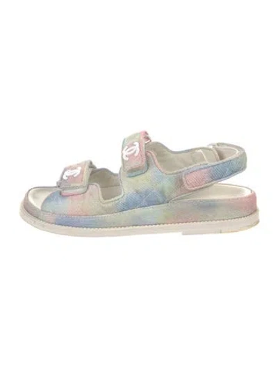 Pre-owned Chanel 2022 Interlocking Cc Logo Espadrilles In Pink