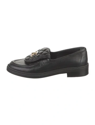 Pre-owned Chanel 2022 Interlocking Cc Logo Loafers In Black