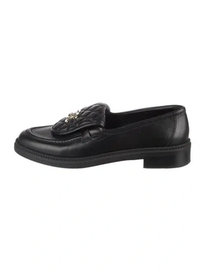Pre-owned Chanel 2022 Interlocking Cc Logo Loafers In Black