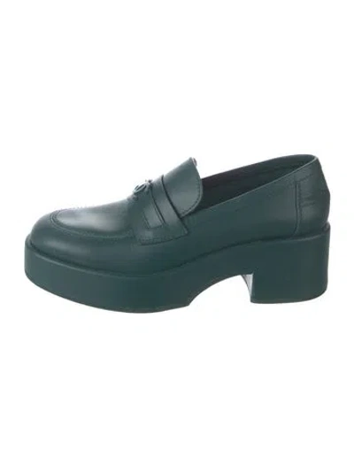 Pre-owned Chanel 2022 Interlocking Cc Logo Loafers In Green