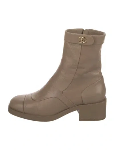 Pre-owned Chanel 2022 Interlocking Cc Logo Moto Boots In Neutral