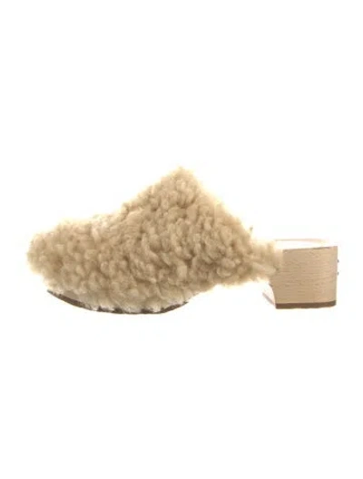 Pre-owned Chanel 2022 Interlocking Cc Logo Mules In Neutral