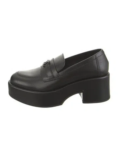 Pre-owned Chanel 2022 Interlocking Cc Logo Pumps In Black
