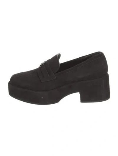 Pre-owned Chanel 2022 Interlocking Cc Logo Pumps In Black