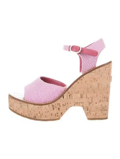 Pre-owned Chanel 2022 Interlocking Cc Logo Pumps In Pink