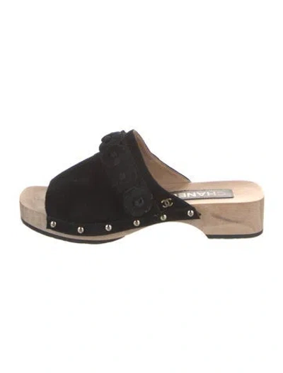 Pre-owned Chanel 2022 Interlocking Cc Logo Slides