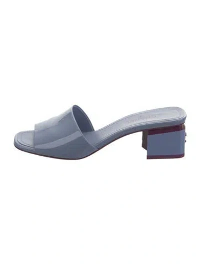 Pre-owned Chanel 2022 Interlocking Cc Logo Slides In Purple