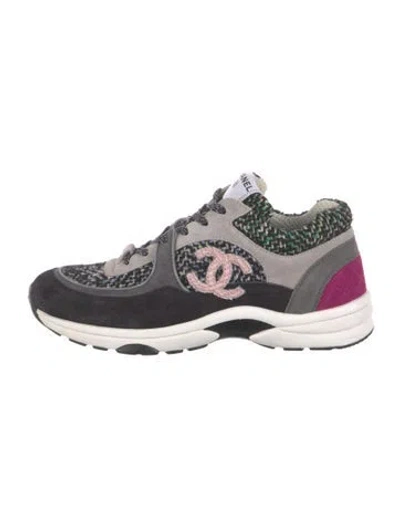 Pre-owned Chanel 2022 Interlocking Cc Logo Sneakers In Multi