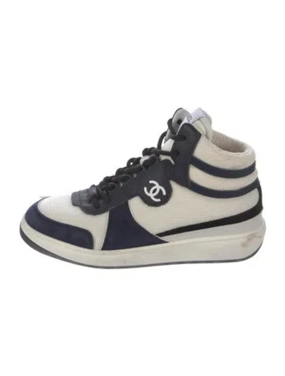 Pre-owned Chanel 2022 Interlocking Cc Logo Wedge Sneakers In Multi