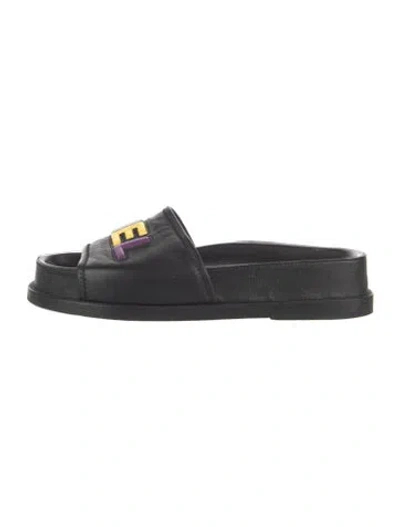 Pre-owned Chanel 2022 Leather Slides In Black