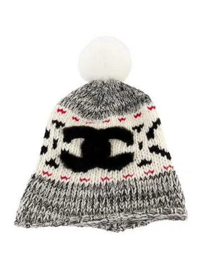 Pre-owned Chanel 2022 Wool Beanie In Neutral